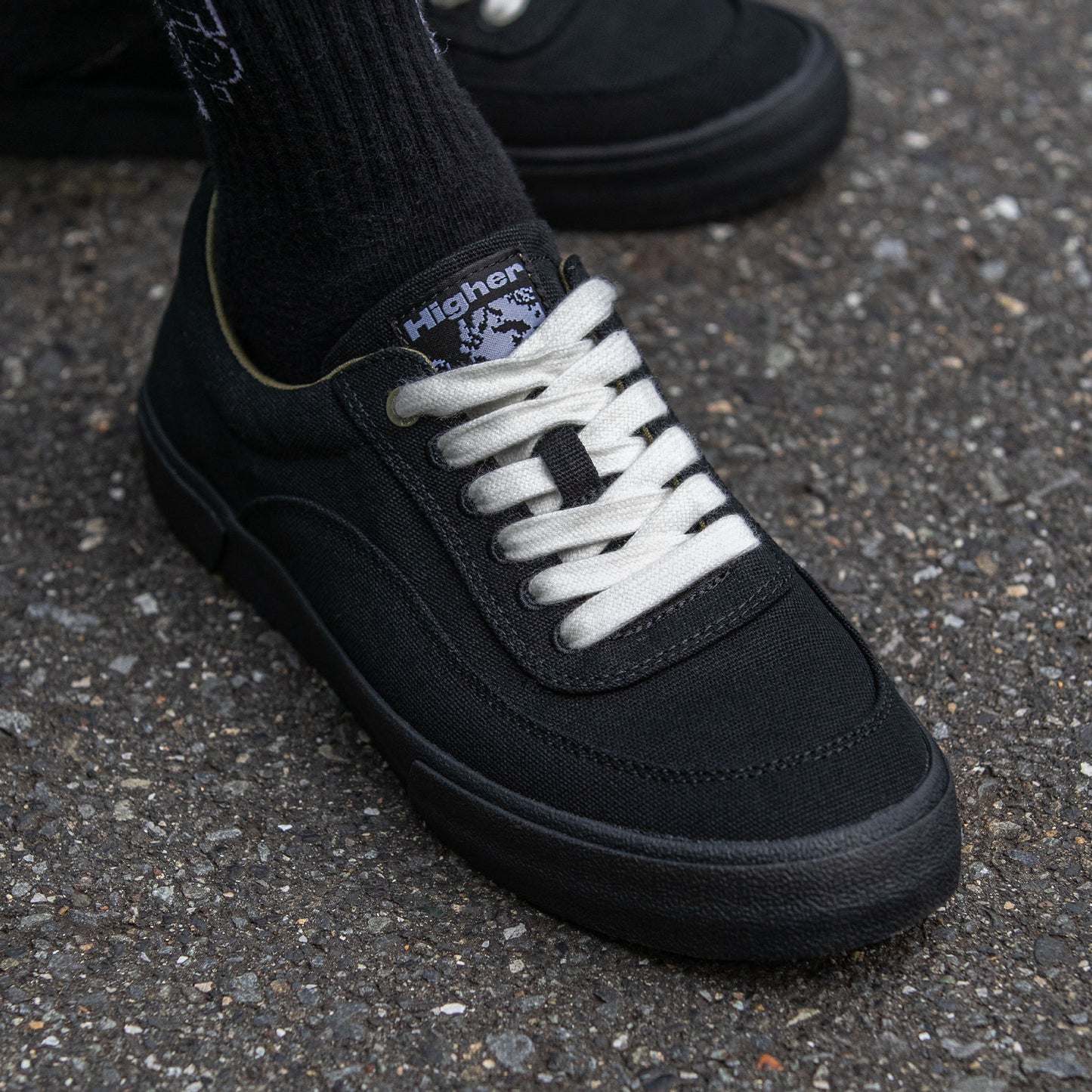HIGHER FOOTWEAR - Crypt Full Lace Canvas/Black