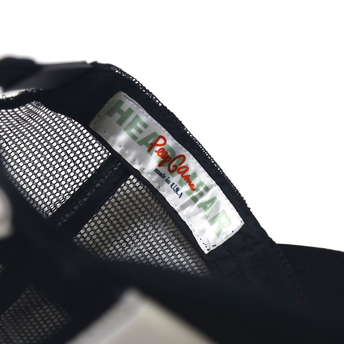 PEEP GAME - Poorboy Trucker Cap/White-Black