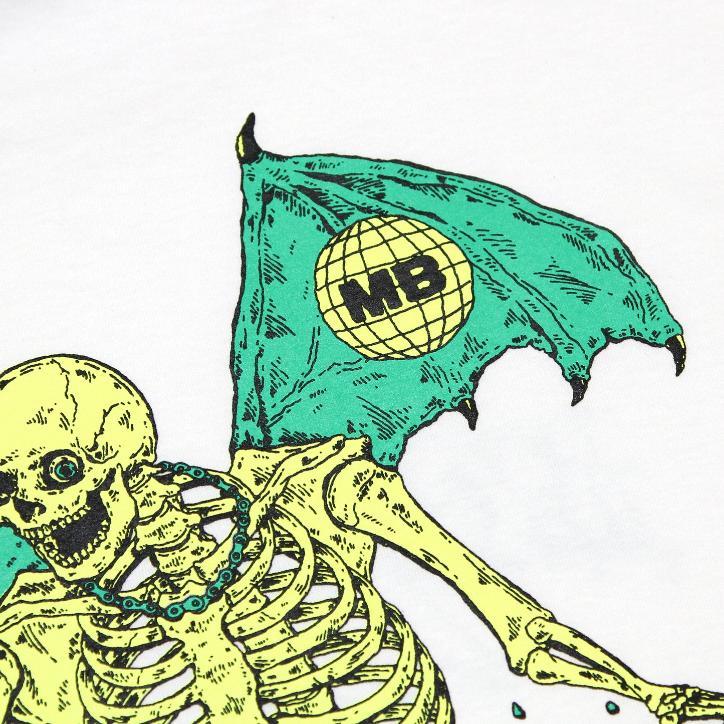 ALIVE INDUSTRY X MOTO-BUNKA - Limited Collaboration T-Shirt Designed by Hirotton/White