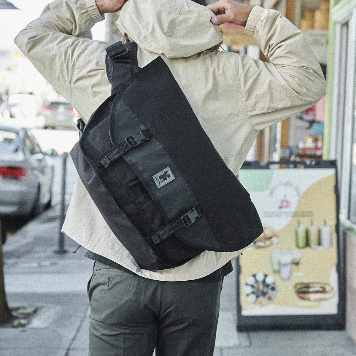 CHROME INDUSTRIES - CTZ 24L MESSENGER