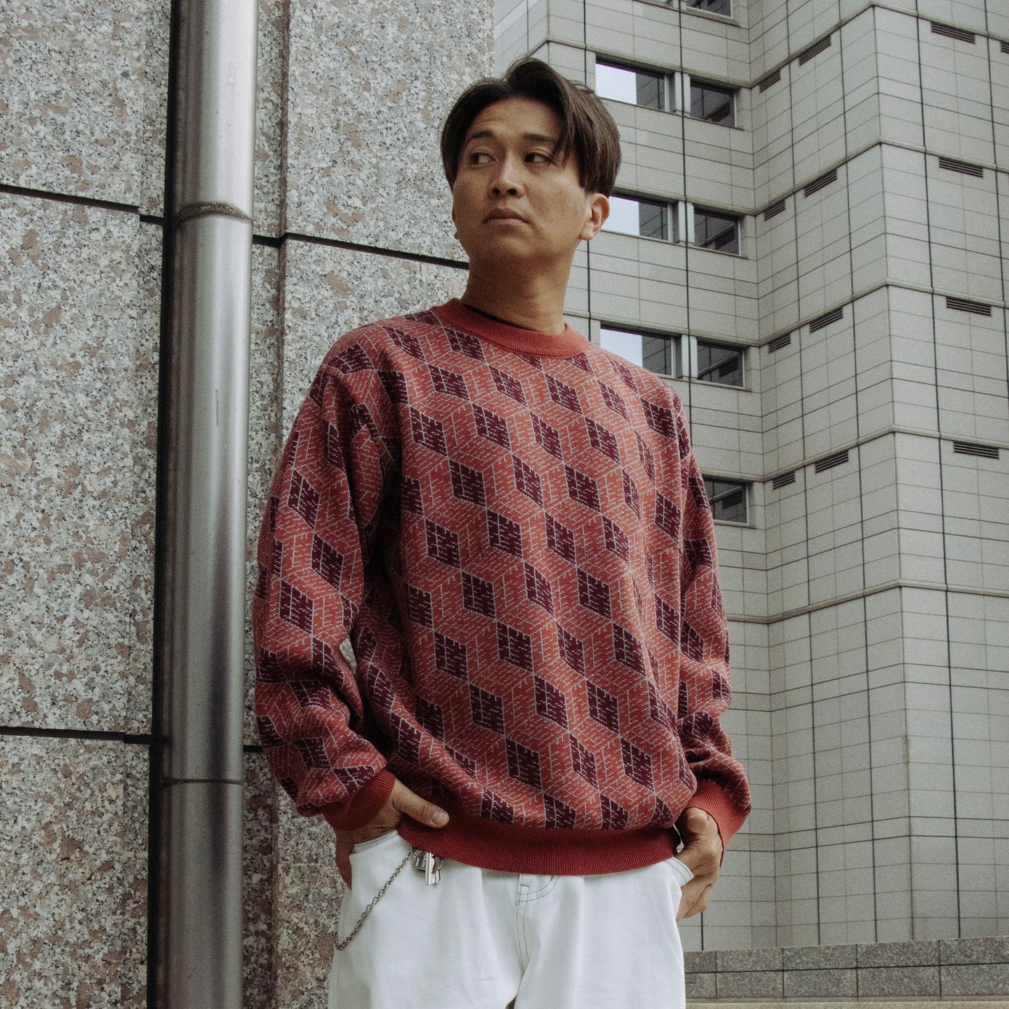 DARUMA STREET - Cube Logo Sweater/Red