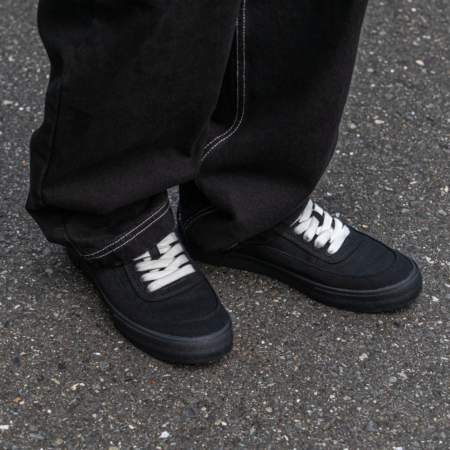HIGHER FOOTWEAR - Crypt Full Lace Canvas/Black