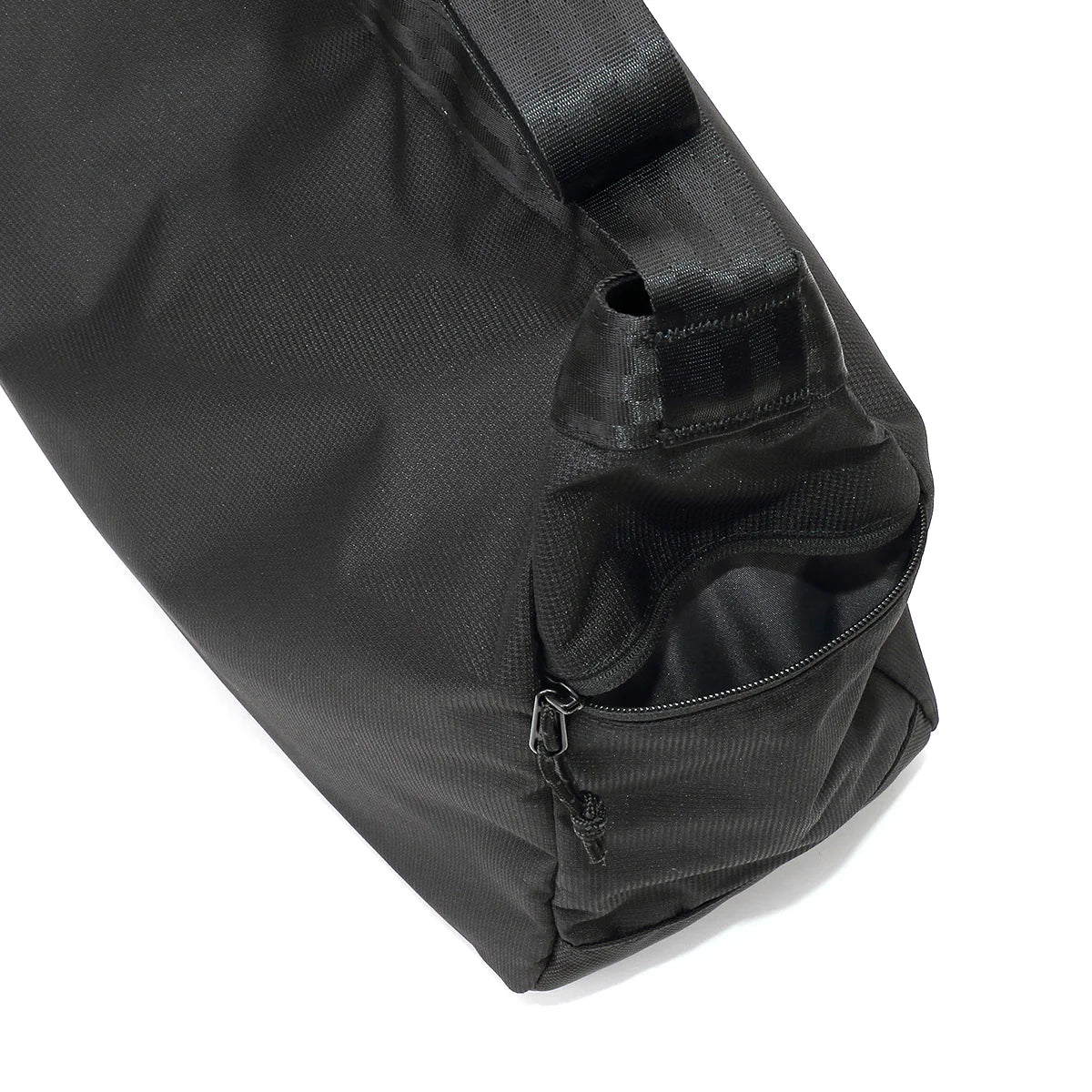 CHROME INDUSTRIES - NEWSPAPER MESSENGER