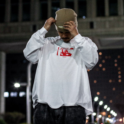 MOTO-BUNKA X DOOMED - Girl Long Sleeve T-Shirt/White-Red