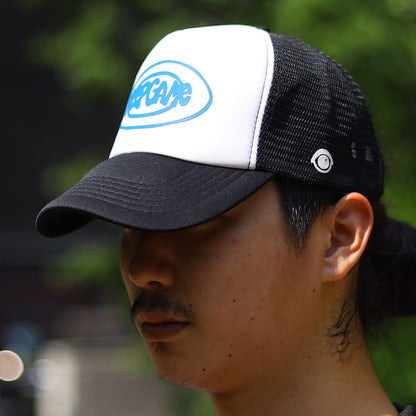 PEEP GAME - Poorboy Trucker Cap/White-Black