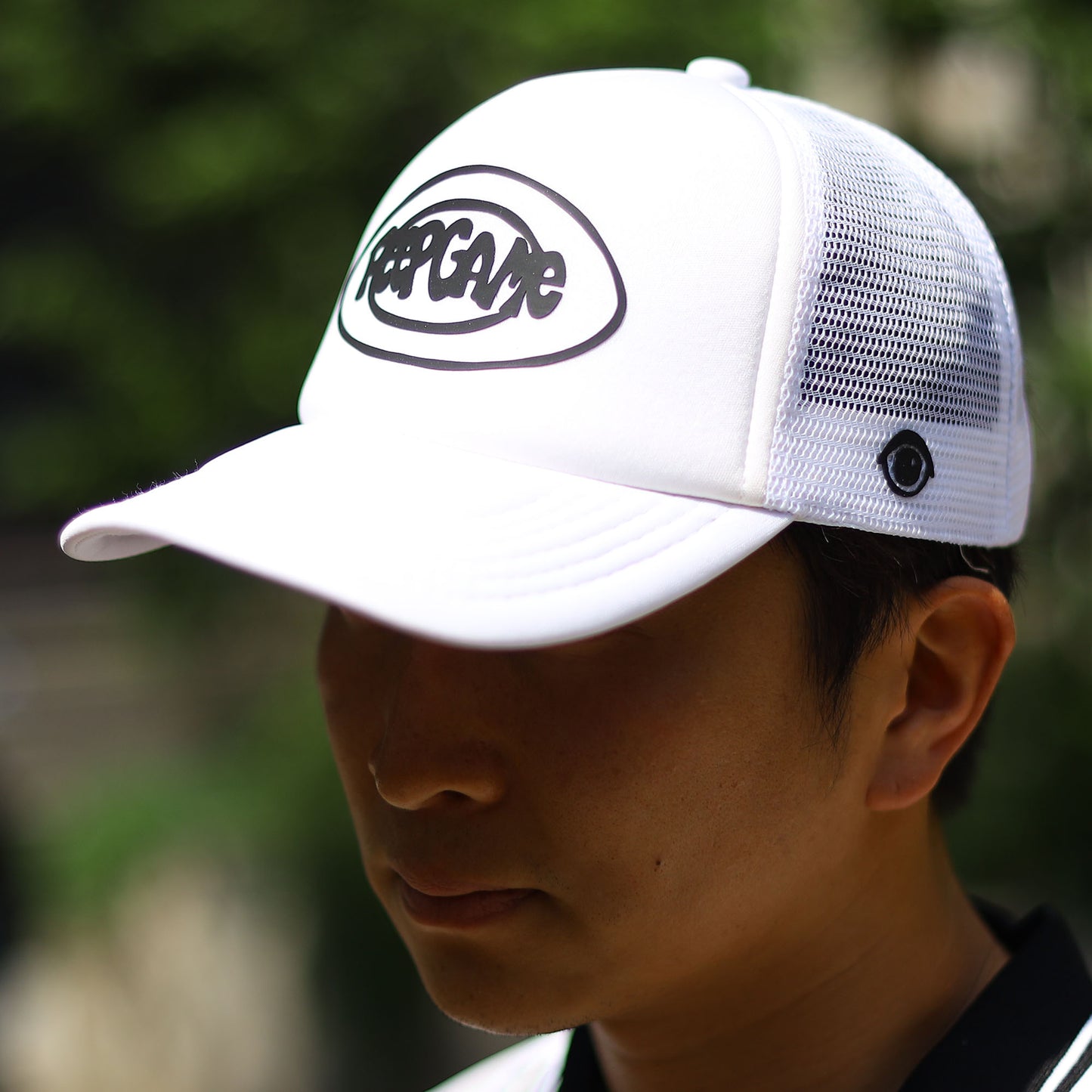 PEEP GAME - Poorboy Trucker Cap/White-White