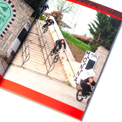 SLACK MAGAZINE - Slack Issue 3