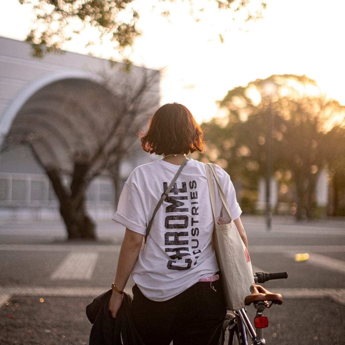 CHROME INDUSTRIES - LSC T-Shirt Wide Fit GWG/White