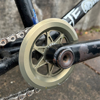 ALIVE INDUSTRY - Seven-Star Guard Sprocket