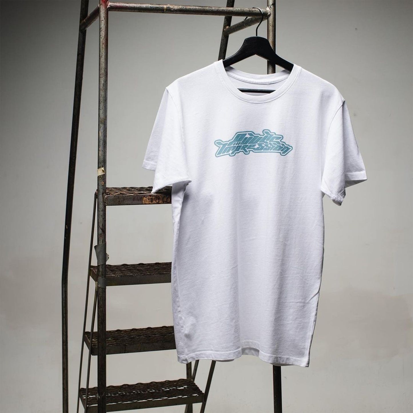 PUBLIC IMPRESSION - Purifier T-Shirt/White