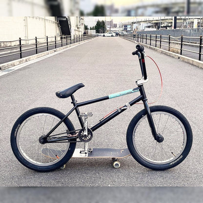 TARALEBA - Long Vacation Frame